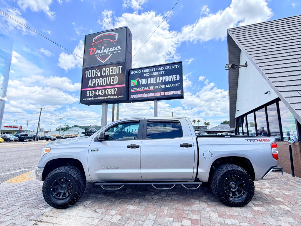 2017 Toyota Tundra Image 5
