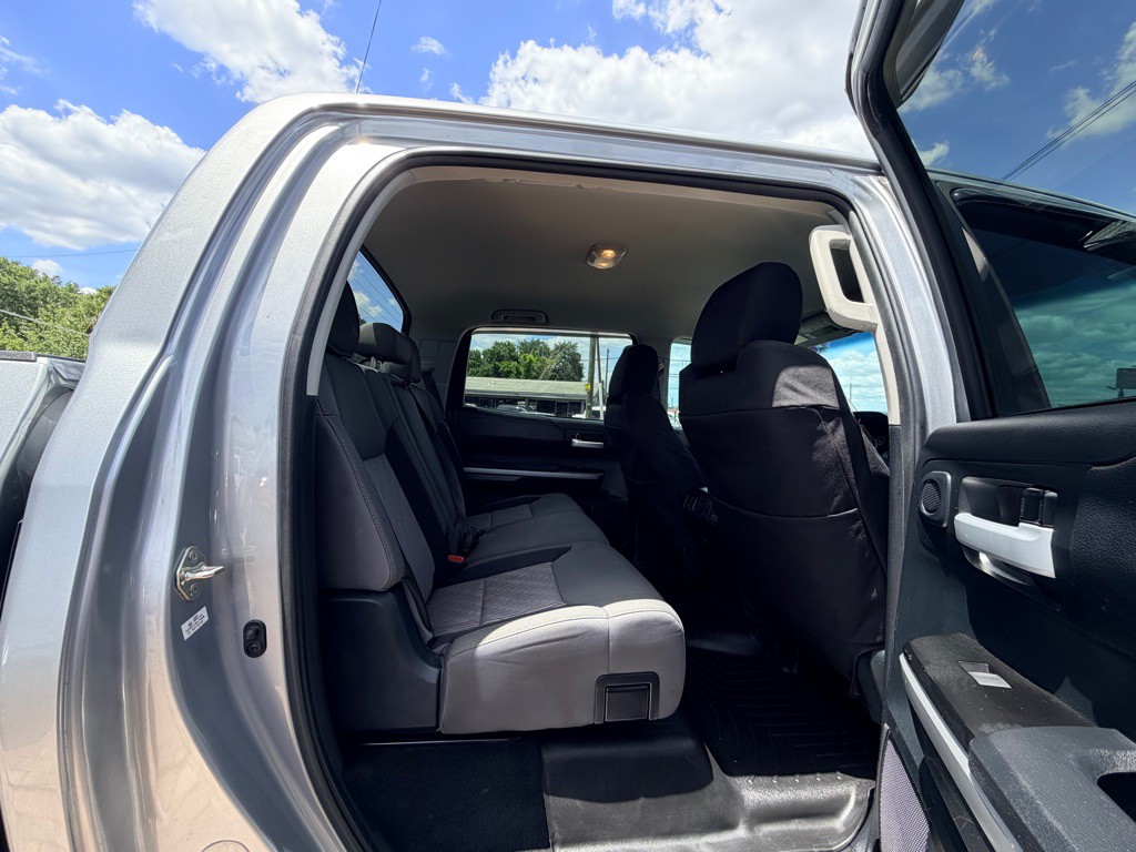 2017 Toyota Tundra Image 22