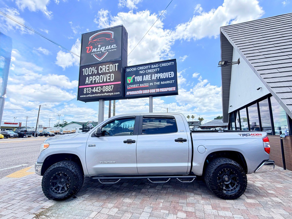 2017 Toyota Tundra Image 30