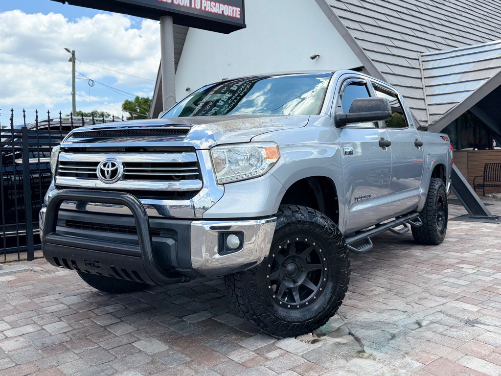 2017 Toyota Tundra Image 32