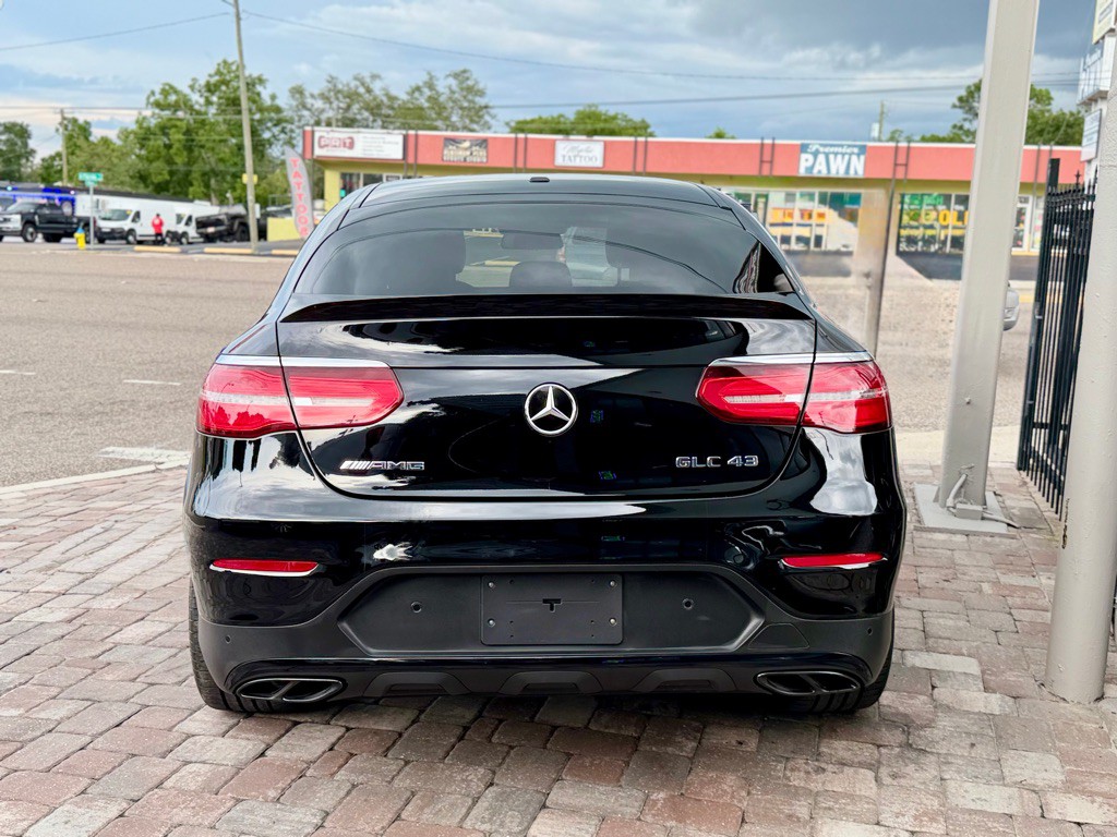 2018 Mercedes-Benz GLC-Class Image 8