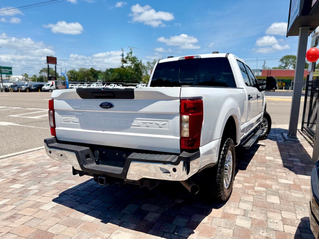 2022 Ford F-250 Image 2