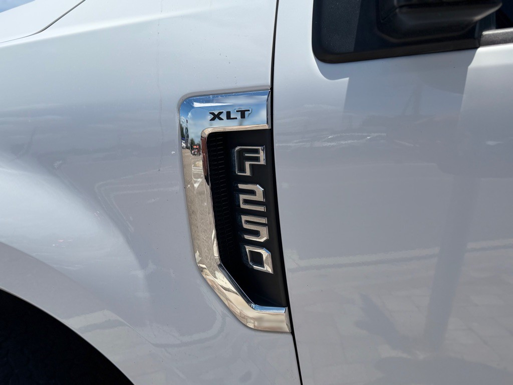 2022 Ford F-250 Image 10