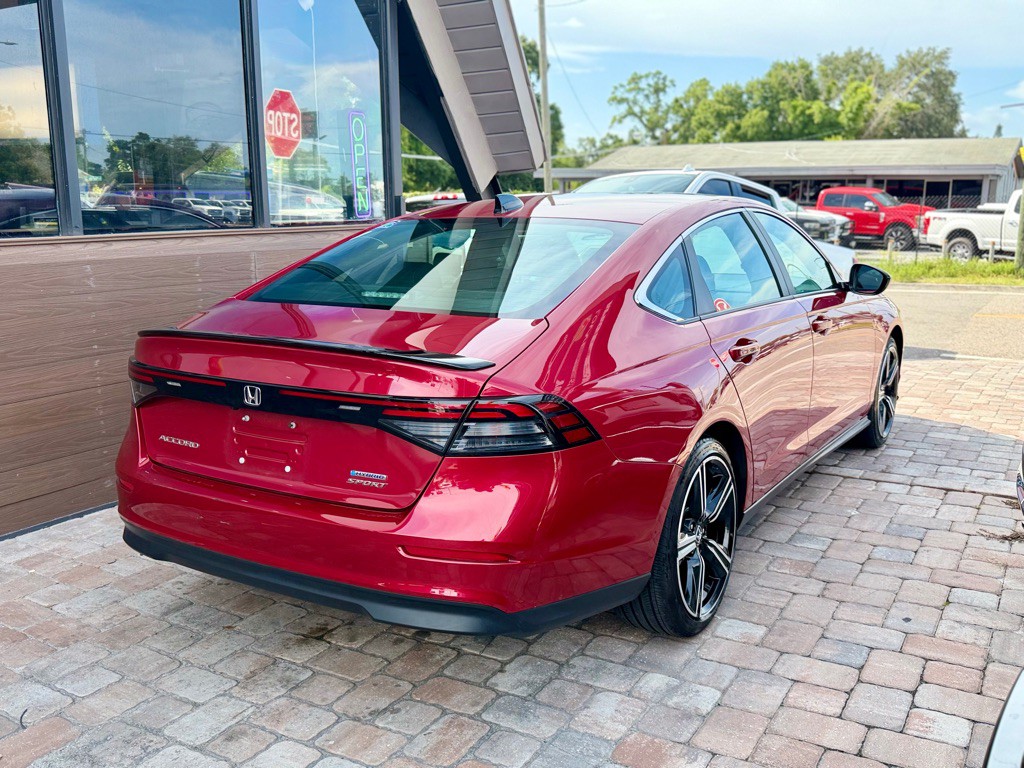 2025 Honda Accord Image 9