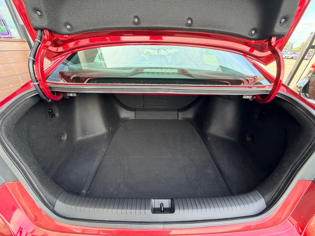 2025 Honda Accord Image 30