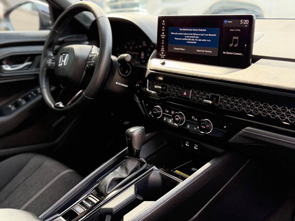 2025 Honda Accord Image 33