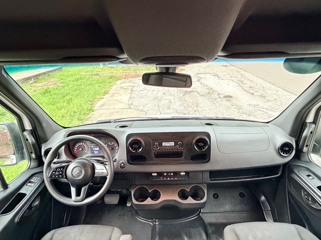 2023 Mercedes-Benz Sprinter Image 13