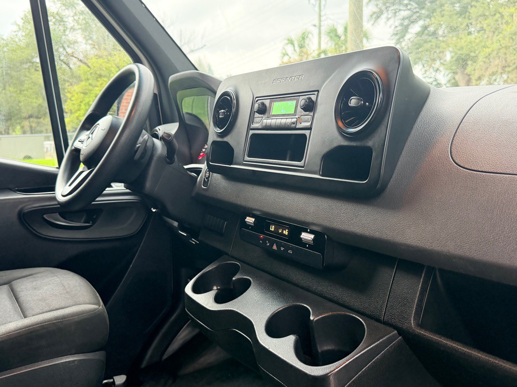 2023 Mercedes-Benz Sprinter Image 22