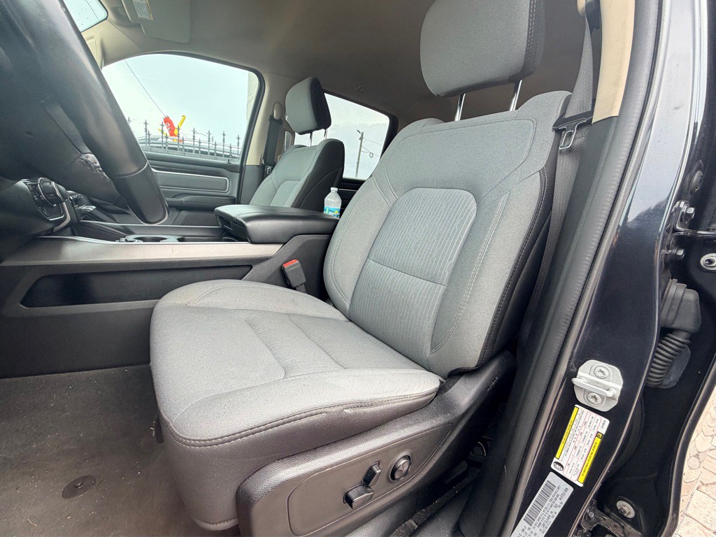 2020 RAM 1500 Image 12