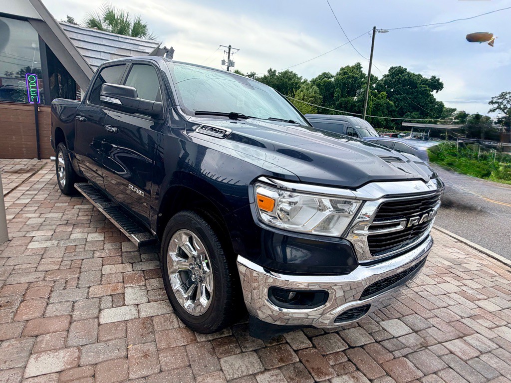 2020 RAM 1500 Image 3
