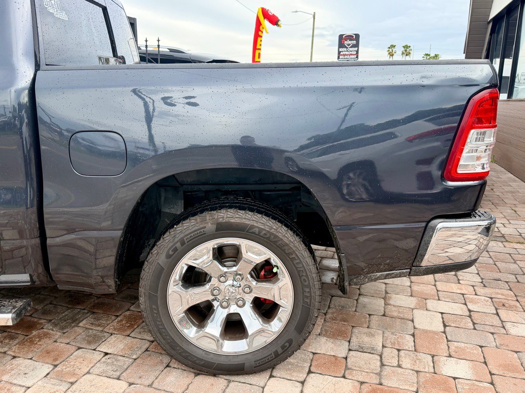 2020 RAM 1500 Image 9
