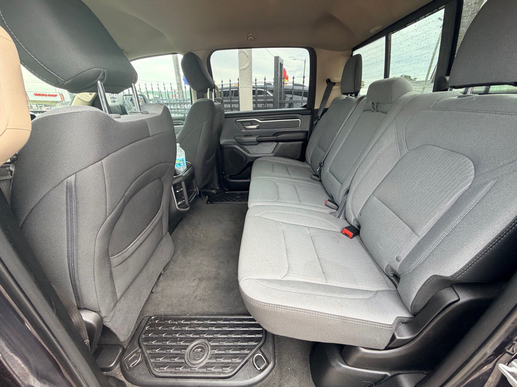 2020 RAM 1500 Image 17