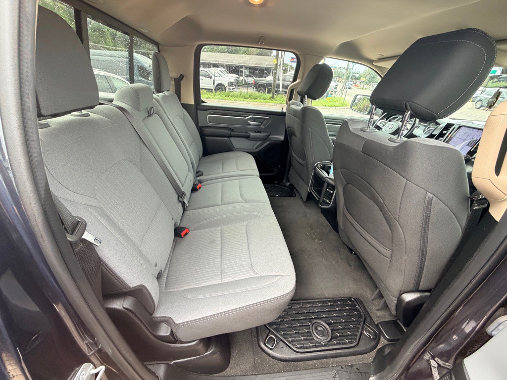 2020 RAM 1500 Image 18