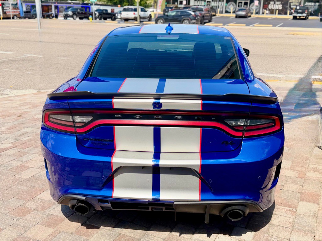 2022 Dodge Charger Image 9