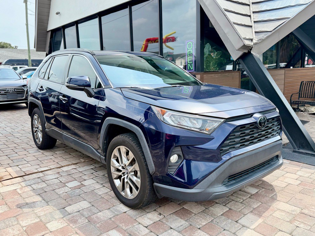 2020 Toyota Rav4 Image 4