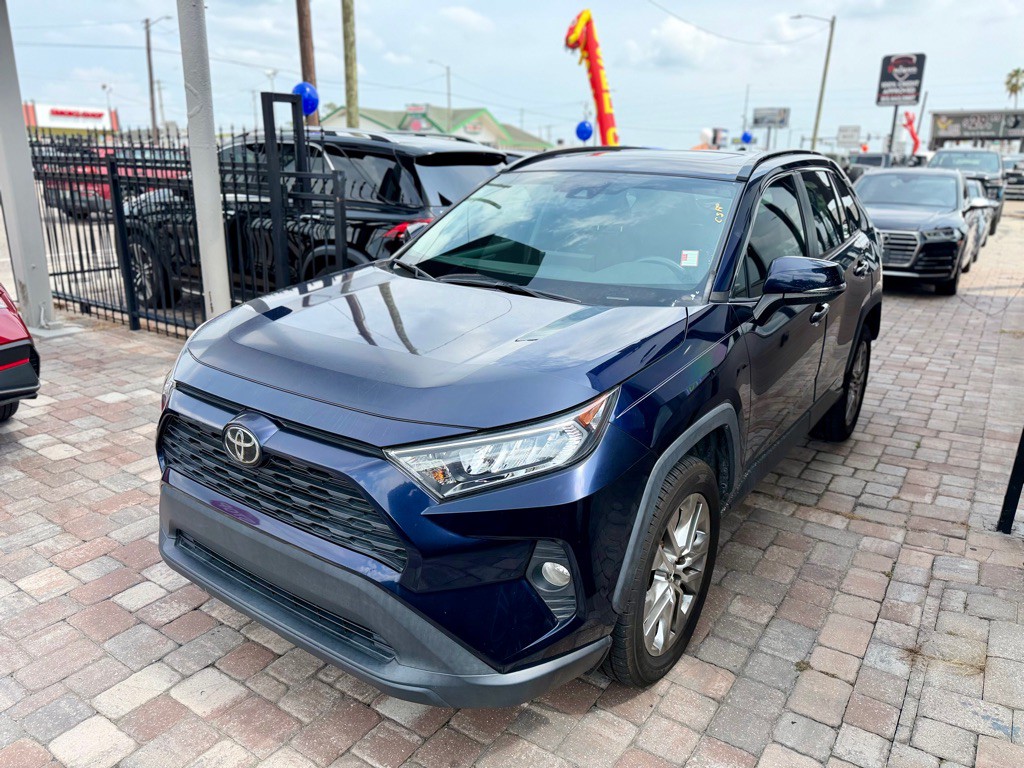 2020 Toyota Rav4 Image 6