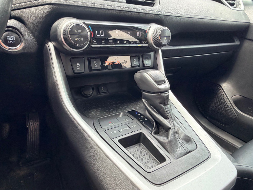2020 Toyota Rav4 Image 16