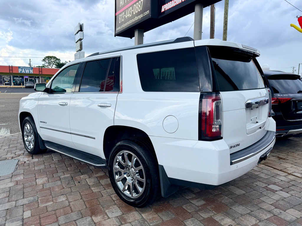 2020 GMC Yukon Image 6