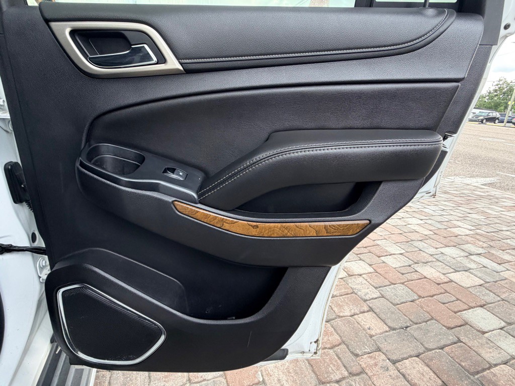 2020 GMC Yukon Image 30