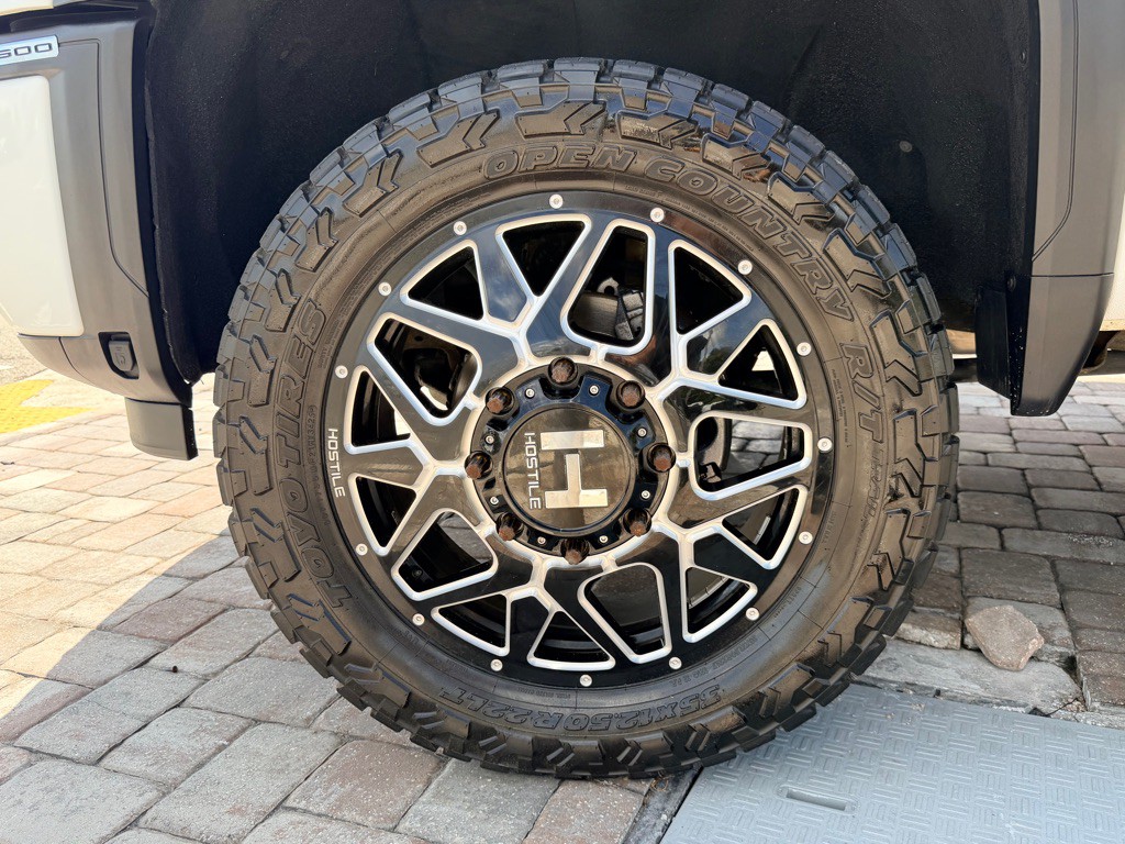 2024 GMC Sierra Image 11