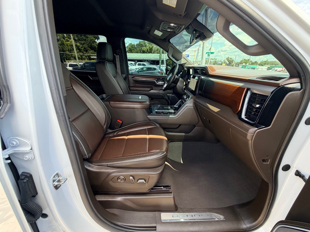 2024 GMC Sierra Image 19