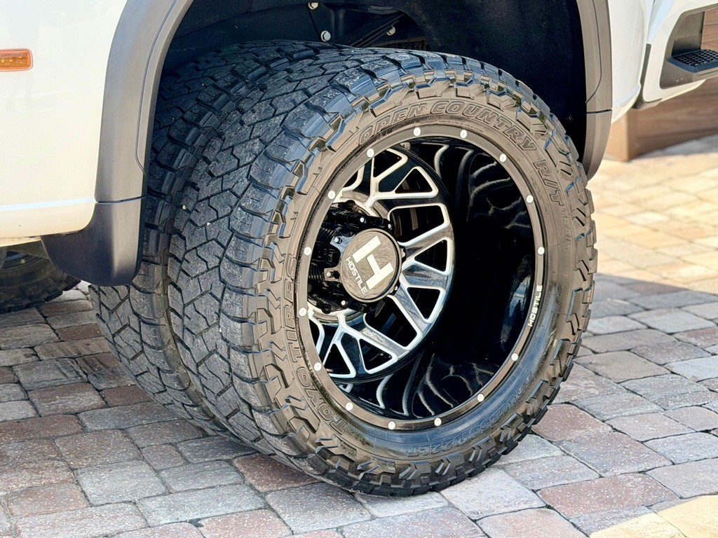 2024 GMC Sierra Image 26