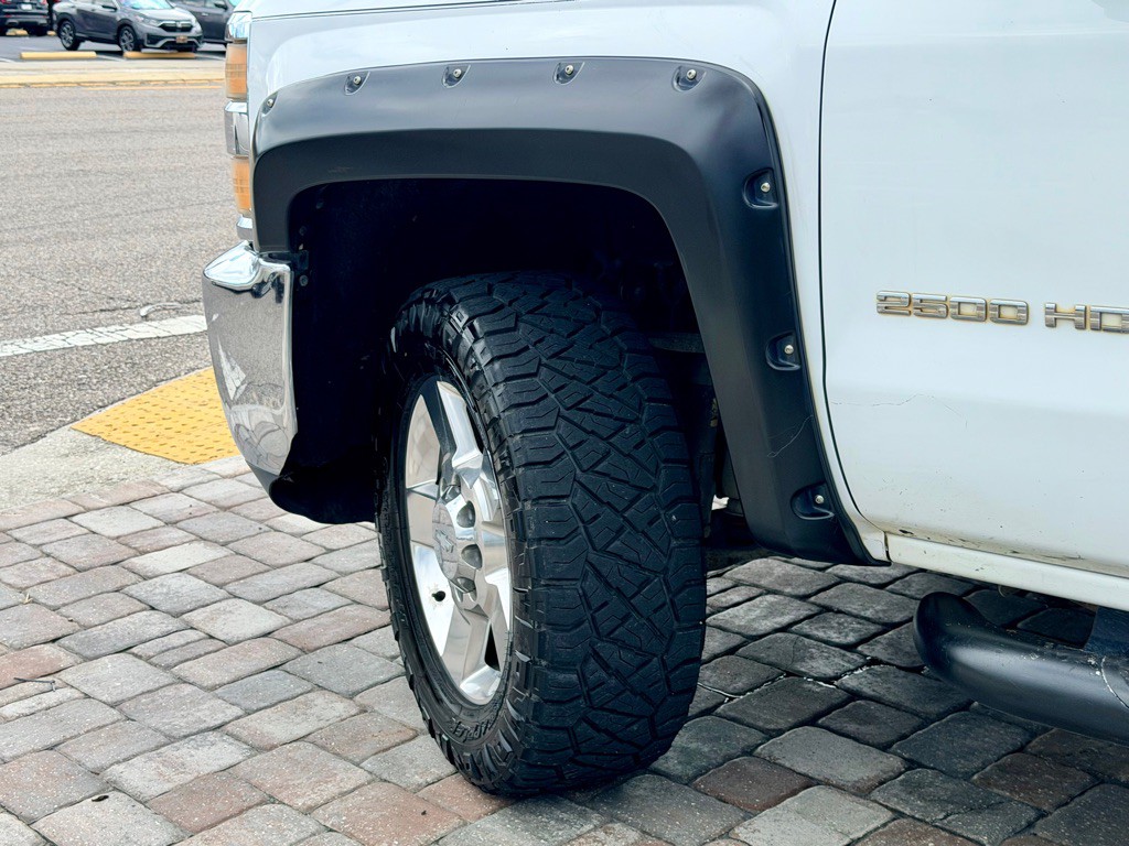 2015 Chevrolet Silverado 1500 Image 11