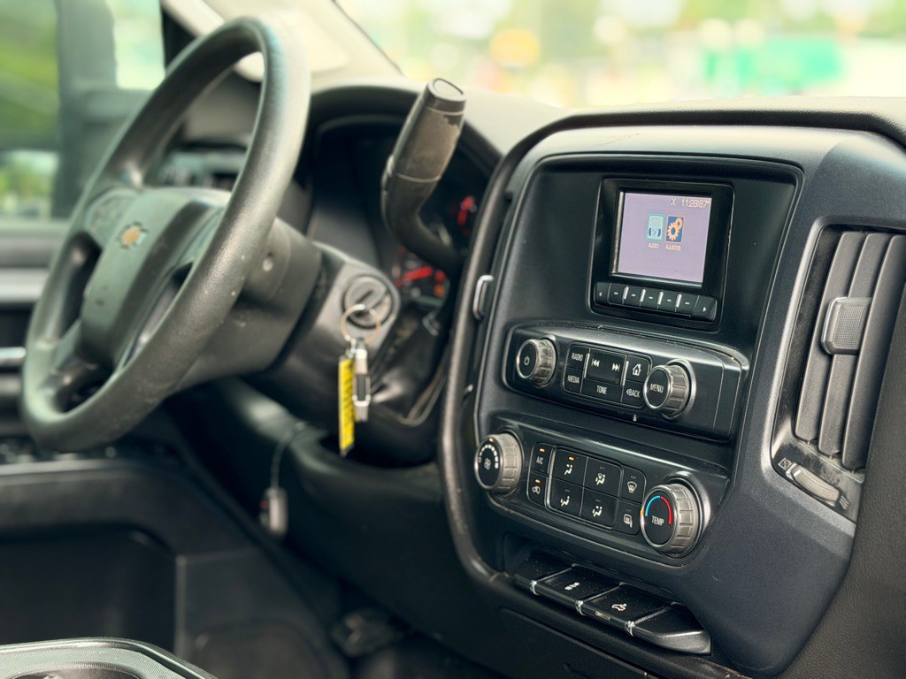 2015 Chevrolet Silverado 1500 Image 18