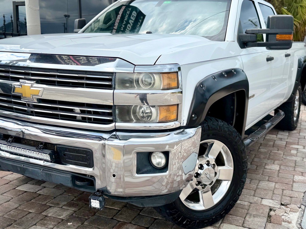 2015 Chevrolet Silverado 1500 Image 19