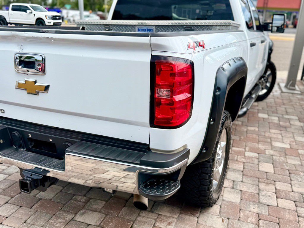 2015 Chevrolet Silverado 1500 Image 20