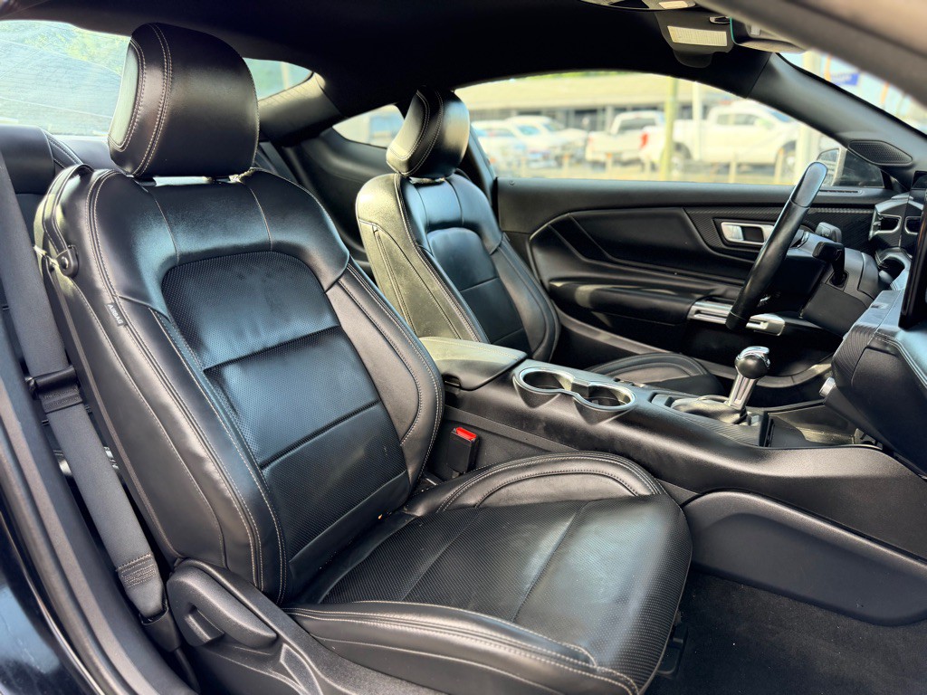 2025 Ford Mustang Image 20