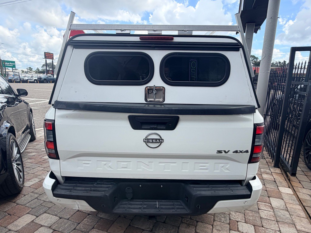 2022 Nissan Frontier Image 6