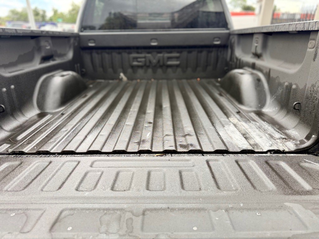 2017 GMC Sierra Image 17