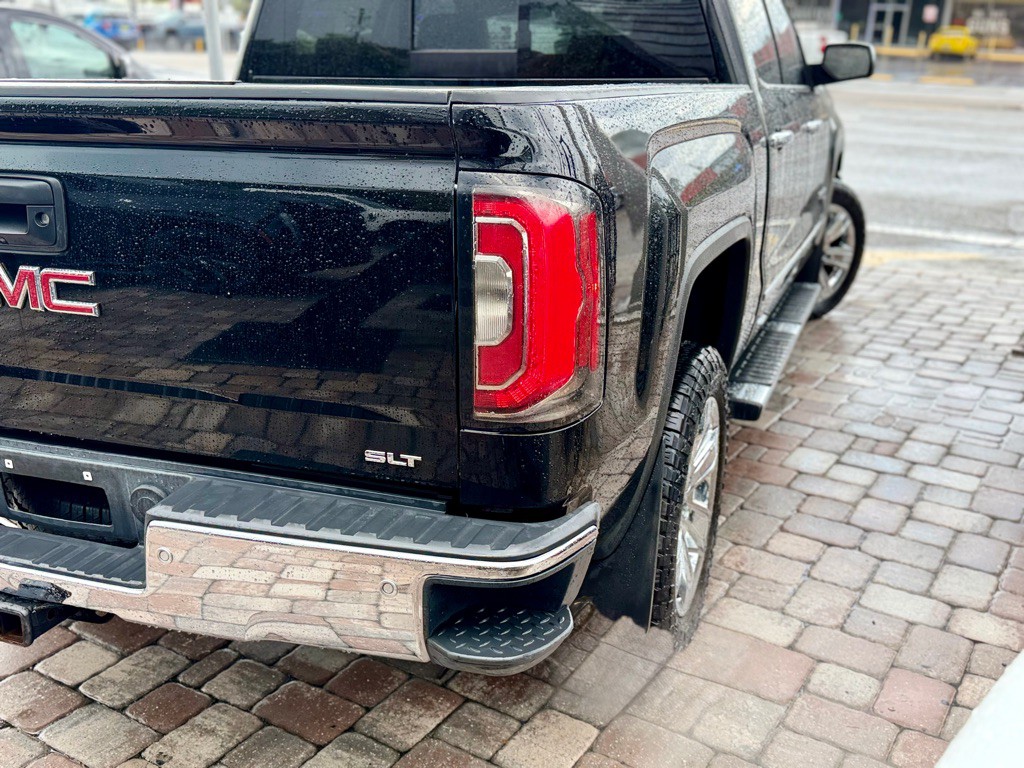 2017 GMC Sierra Image 22