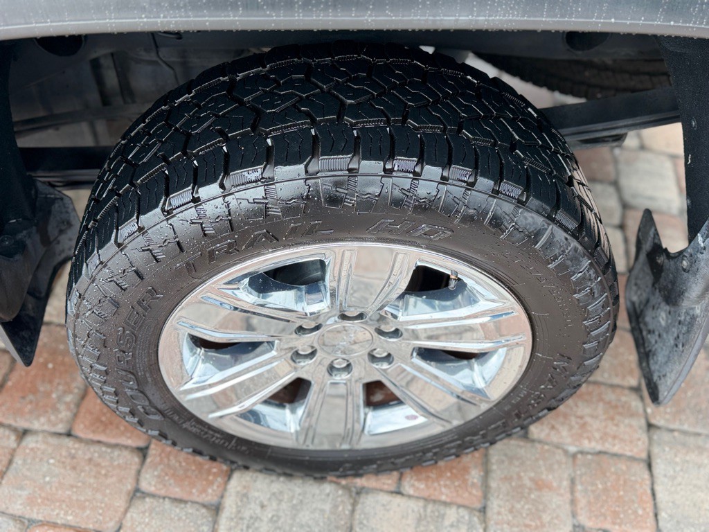2017 GMC Sierra Image 23