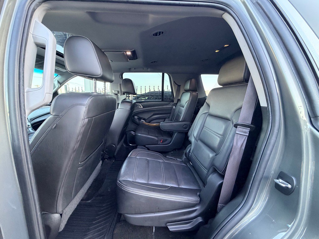 2017 GMC Yukon Image 16