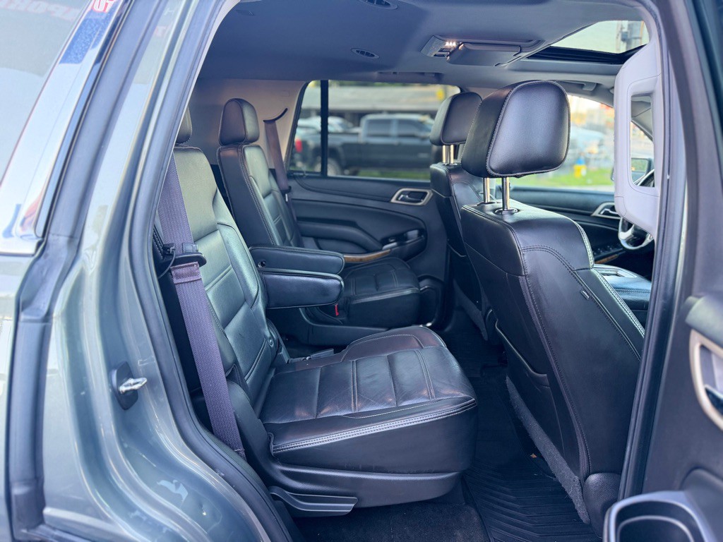 2017 GMC Yukon Image 19