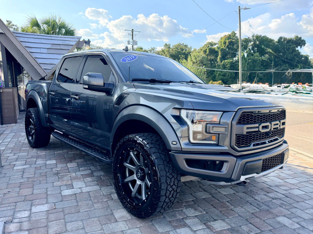 2019 Ford F-150 Image 2