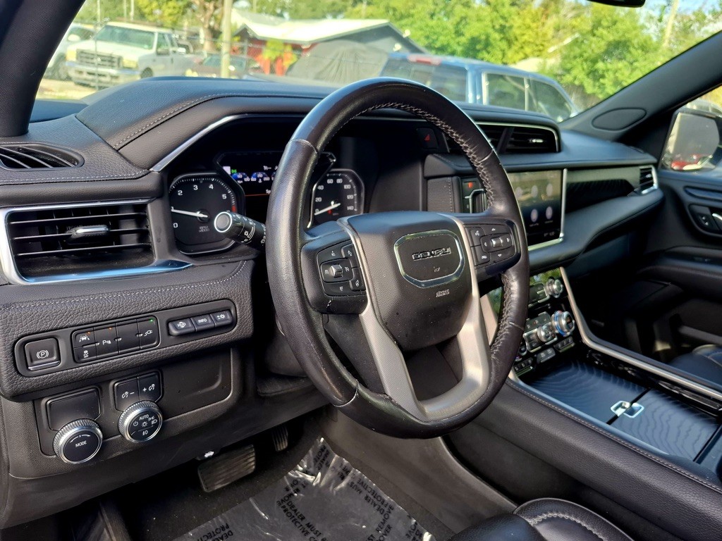 2021 GMC Yukon Image 13