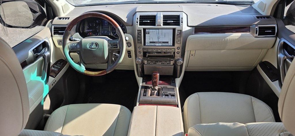2012 Lexus GX Image 23