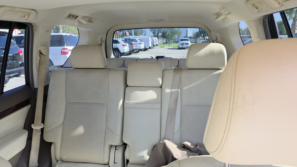 2012 Lexus GX Image 40