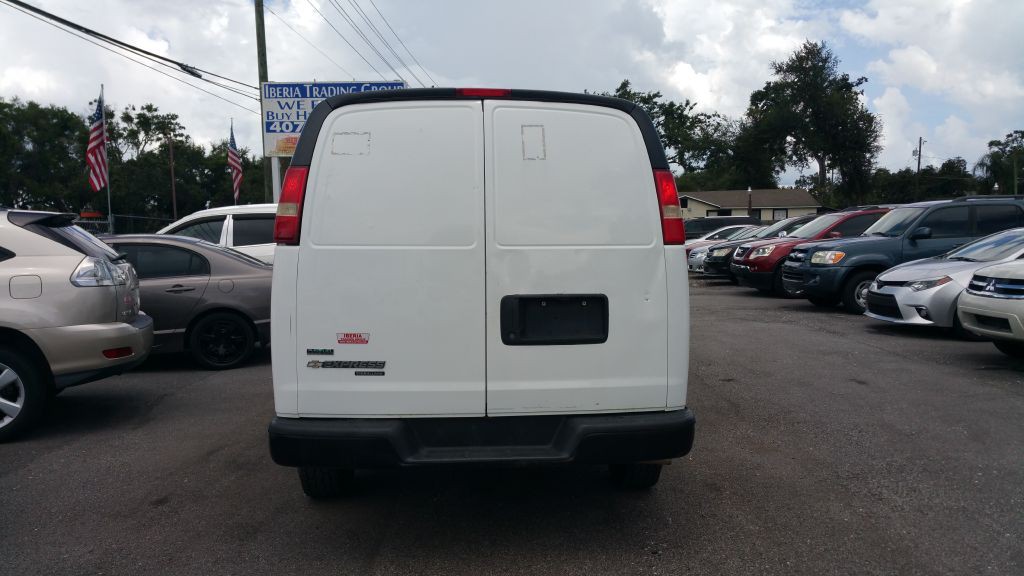 2012 Chevrolet Express Image 5
