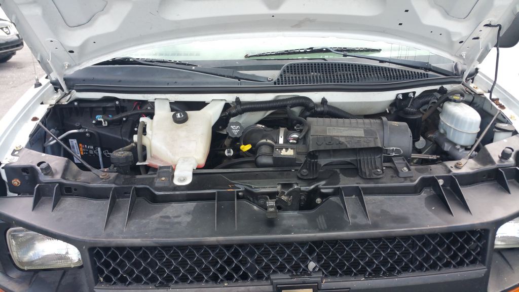 2012 Chevrolet Express Image 7