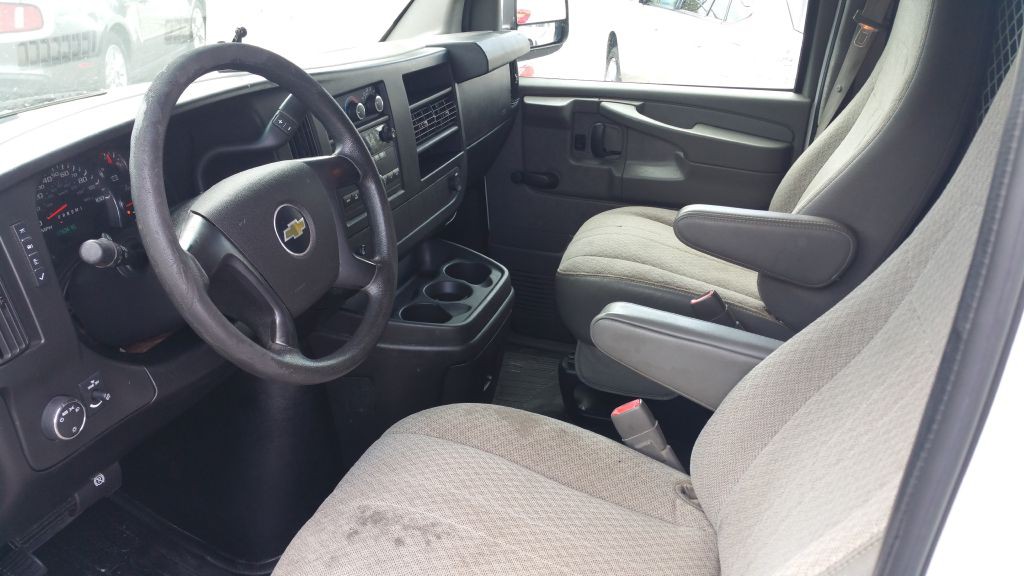 2012 Chevrolet Express Image 14