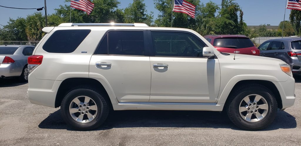 2013 Toyota 4Runner Image 3