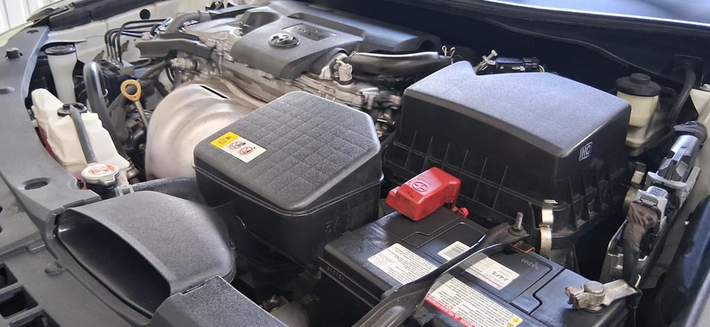 2017 Toyota Camry Image 38