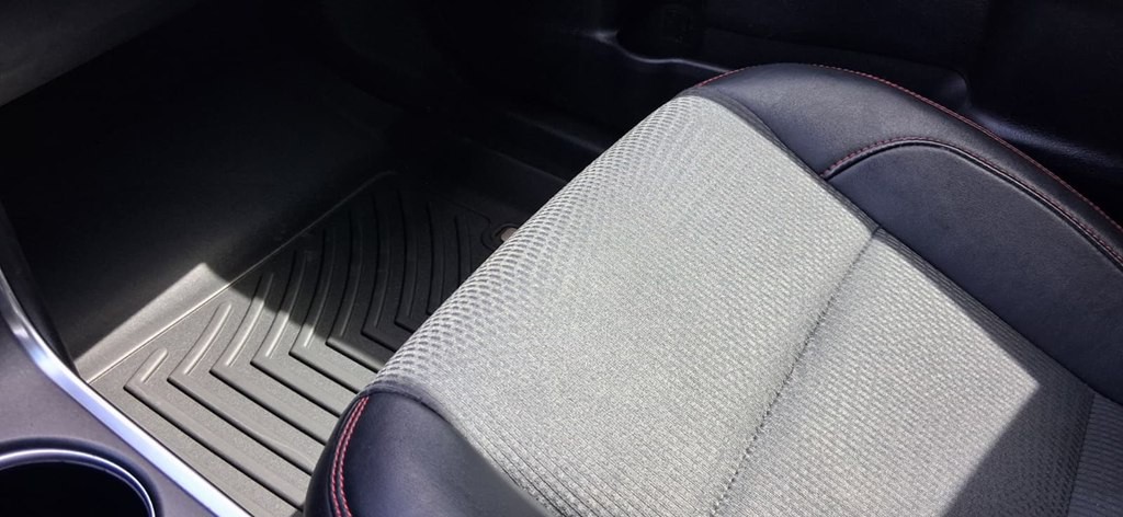 2017 Toyota Camry Image 24