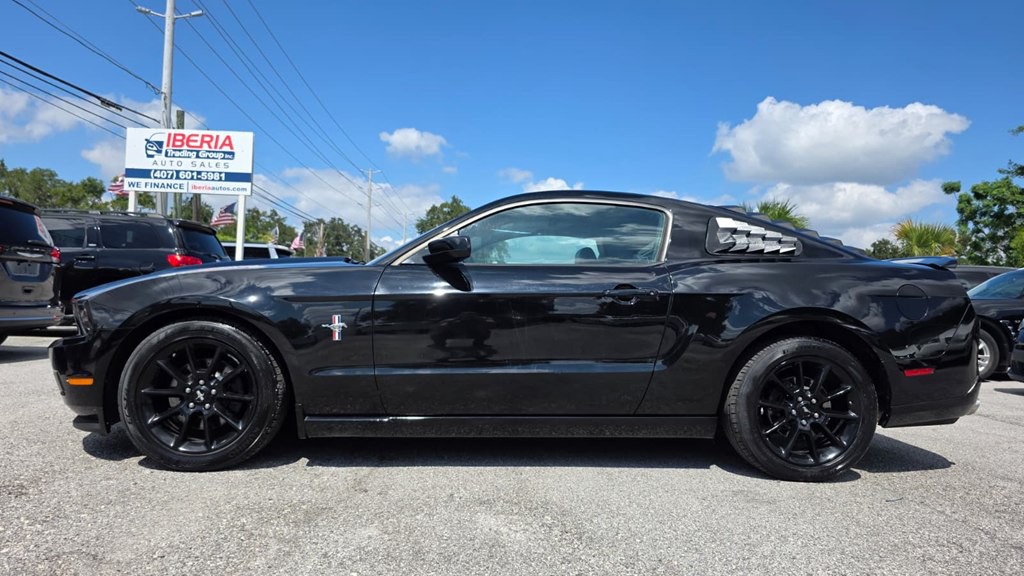 2011 Ford Mustang Image 10