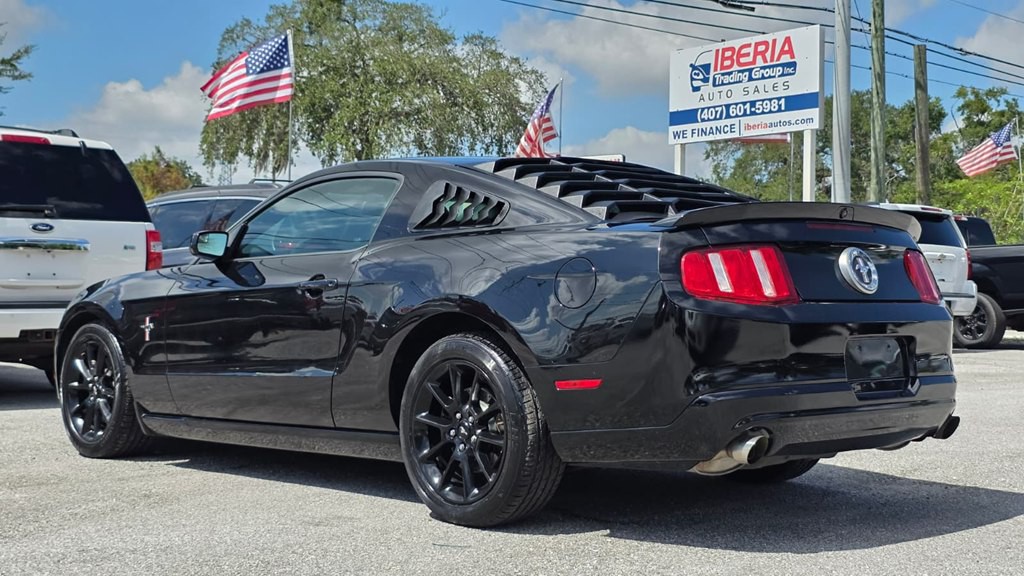 2011 Ford Mustang Image 39