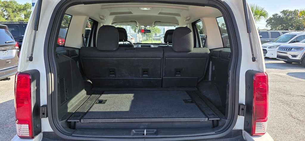 2011 Dodge Nitro Image 26